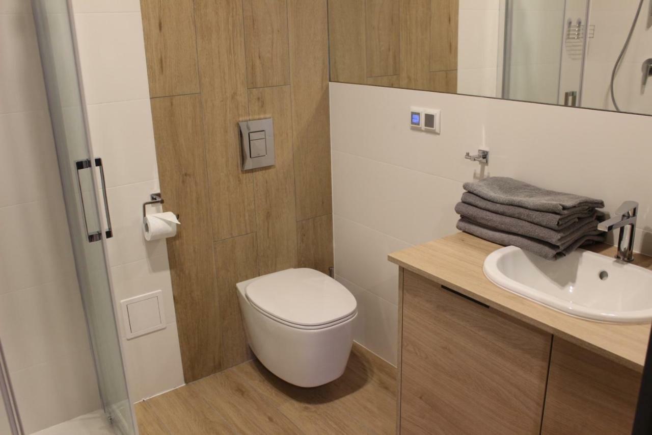 Apartamenty Centrum Park Sowinskiego 19 Grünberg Exterior foto